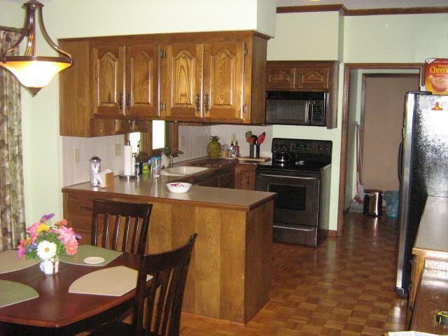 11908 E 63rd Ter, Kansas City, MO 64133