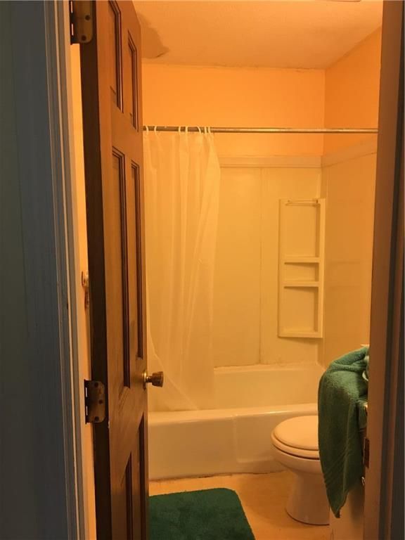 5800 Booth Ave, Kansas City, MO 64129