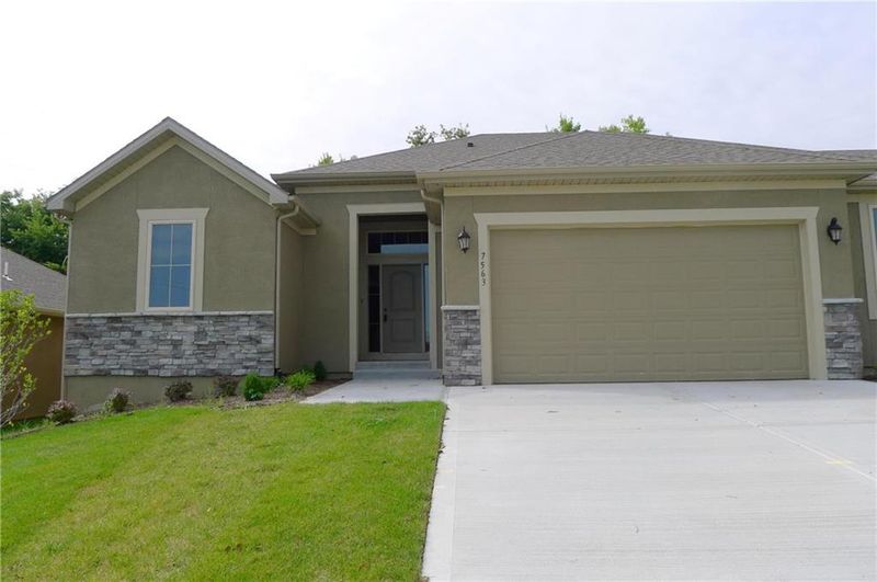 7563 N Eastern Ave, Kansas City, MO 64158