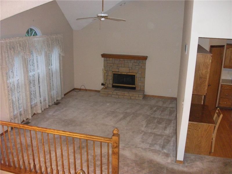 415 E Bannister Rd, Kansas City, MO 64131