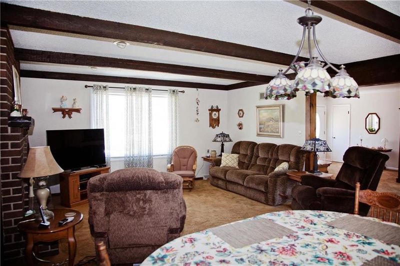 3306 N Spring St, Independence, MO 64050