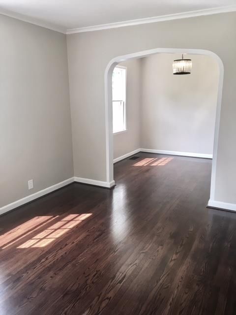 1322 E 79th St, Kansas City, MO 64131