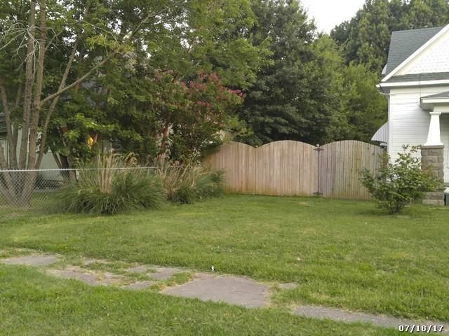 302 E 16th St, Pittsburg, KS 66762