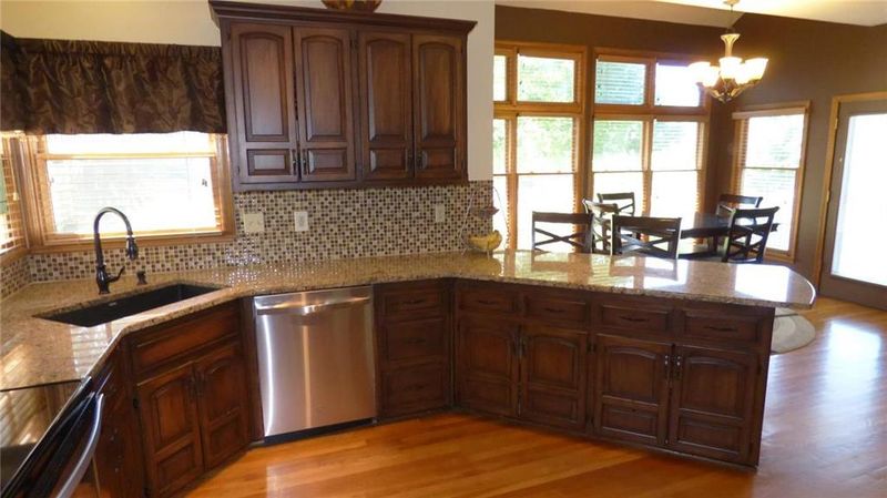 12824 Flint St, Overland Park, KS 66213