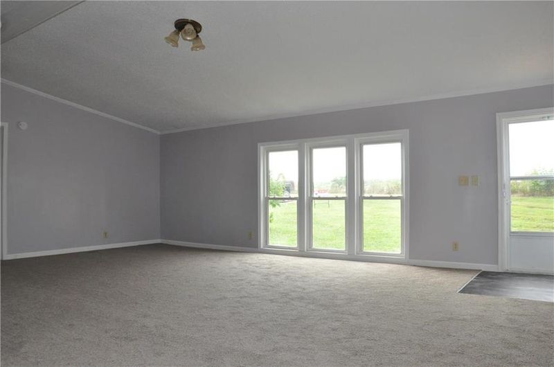 1547 NW 910 Rd, Holden, MO 64040