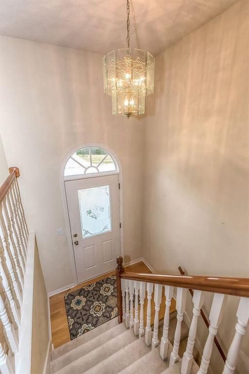 8337 Allenton Dr, Kansas City, MO 64151