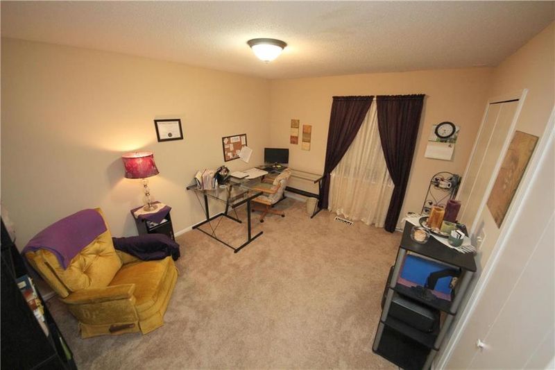 3716 NE 72nd Ter, Gladstone, MO 64119