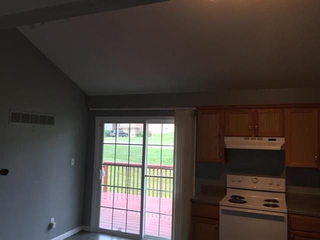 10602 E 41st St, Kansas City, MO 64133