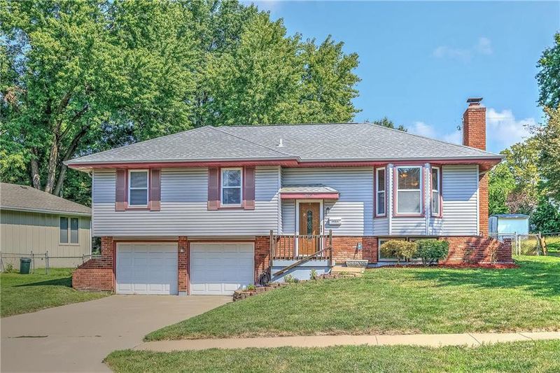 12004 E 57th Ter, Kansas City, MO 64134