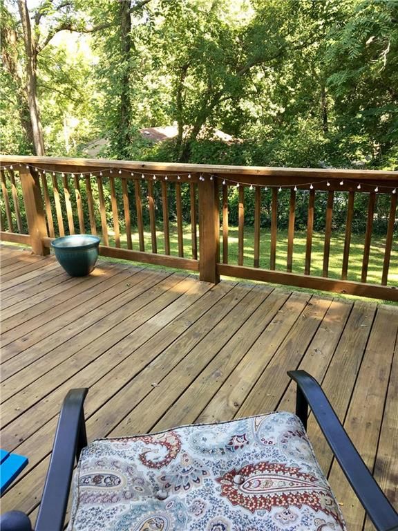 3206 NE Walnut Rd, Kansas City, MO 64117