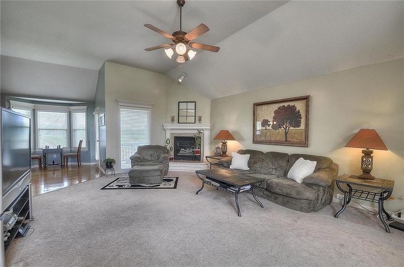8632 NE 75 Ter, Kansas City, MO 64158