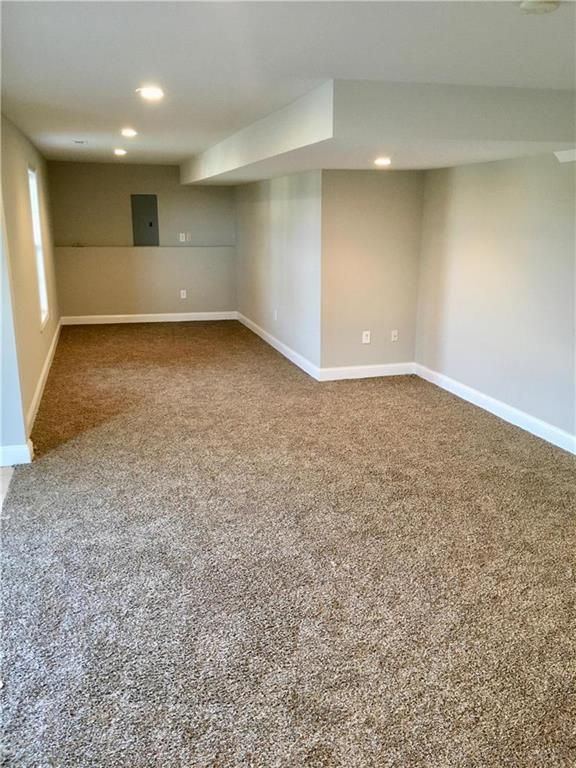 713 Brome Dr, Grain Valley, MO 64029