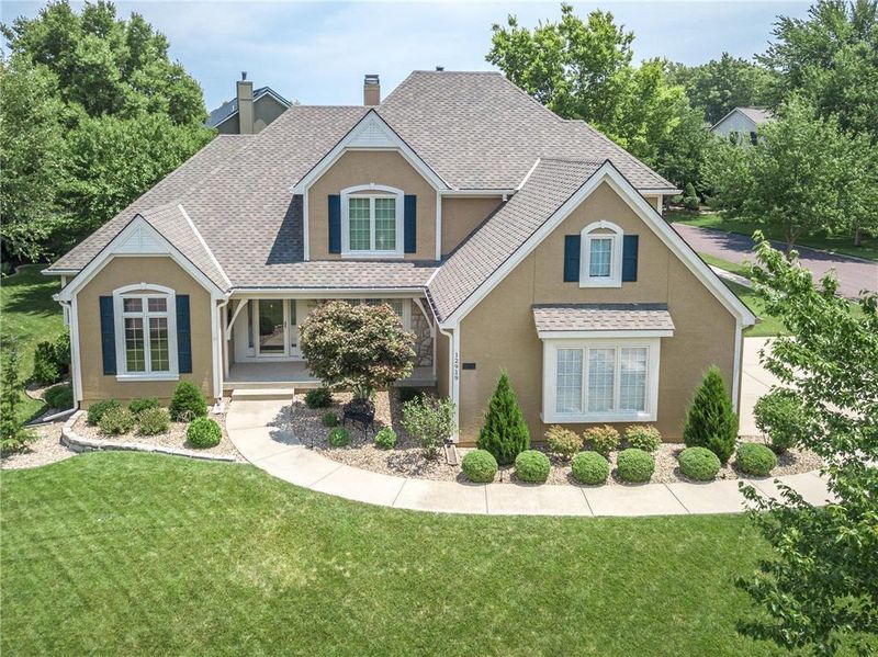 12919 Long St, Overland Park, KS 66213