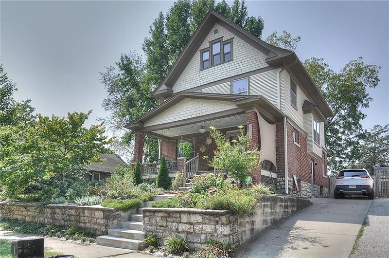 4438 Wyoming St, Kansas City, MO 64111