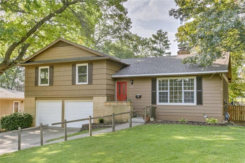 1117 E 110th St, Kansas City, MO 64131