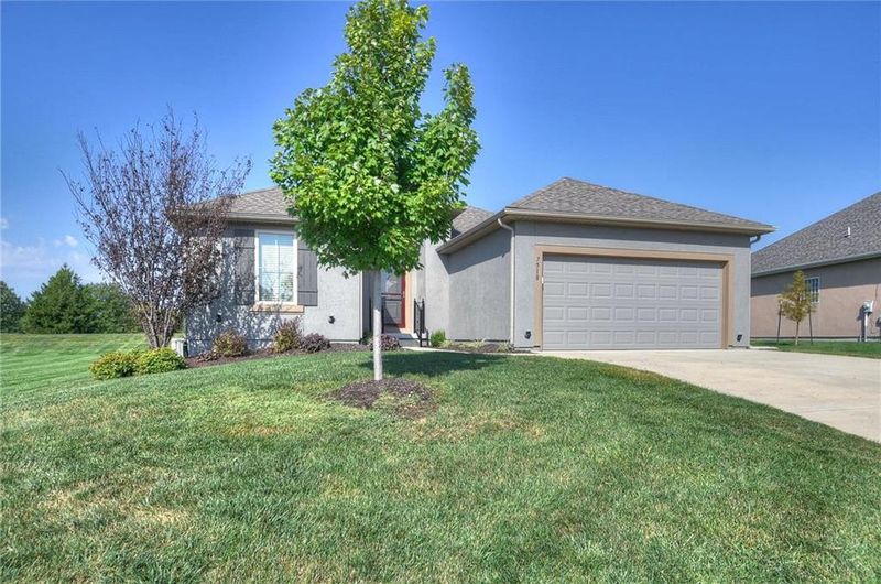 7518 N Eastern Ave, Kansas City, MO 64158
