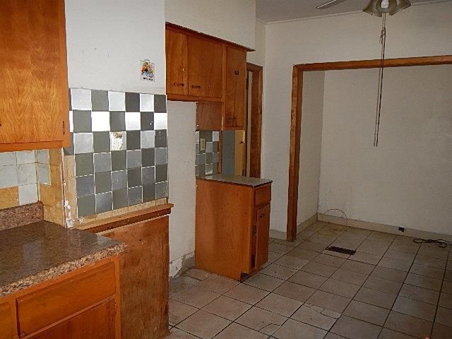 4124 Benton Blvd, Kansas City, MO 64130