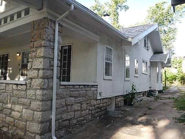 4124 Benton Blvd, Kansas City, MO 64130