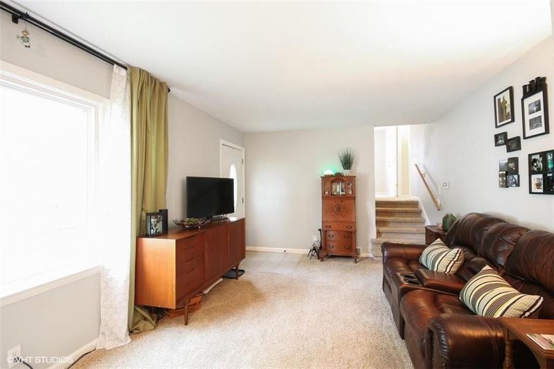 4307 N Lister Ave, Kansas City, MO 64117