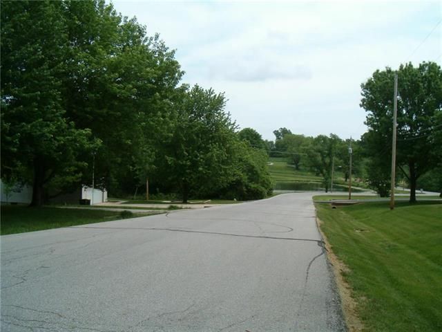 00000 Sycamore Ridge Rd, Lansing, KS 66043