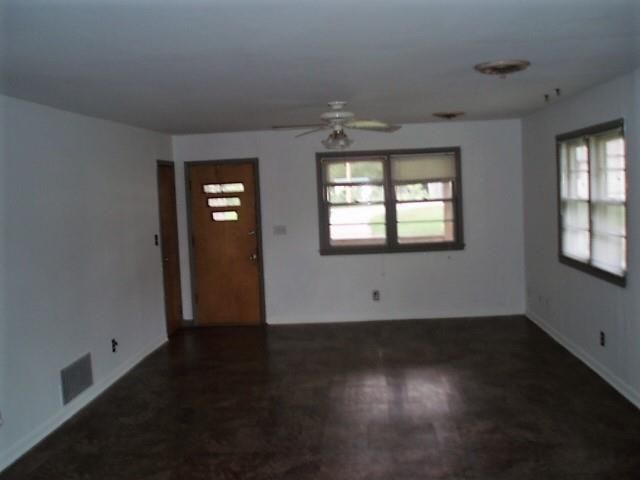 530 Beech St, Ottawa, KS 66067