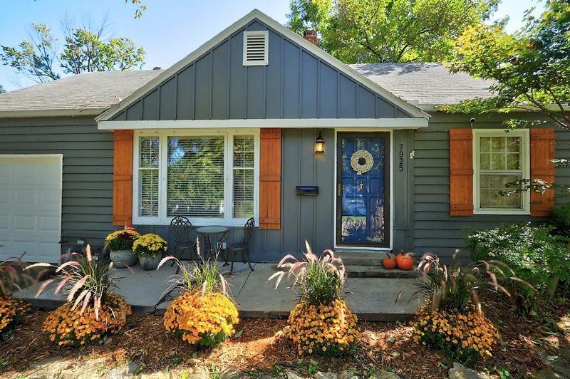 7925 Jefferson St, Kansas City, MO 64114