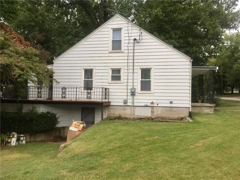304 Ralph St, Richmond, MO 64085