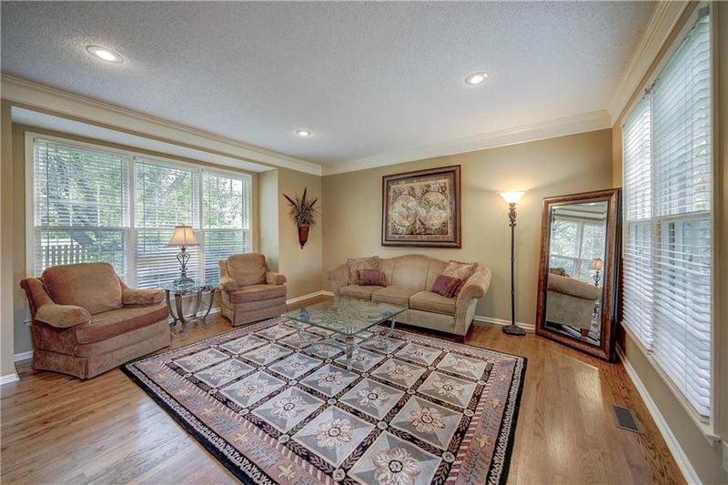 12830 Bond St, Overland Park, KS 66213
