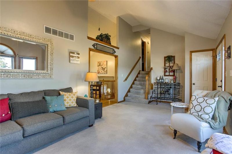 7403 N Eastern Ave, Kansas City, MO 64119