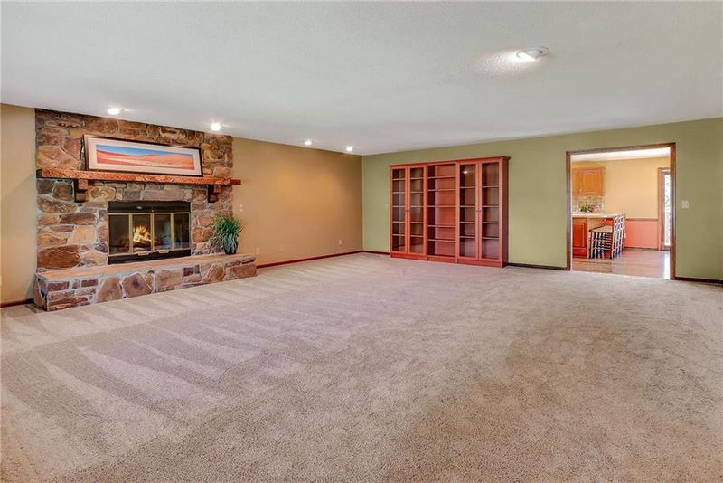 7033 Walmer St, Overland Park, KS 66204