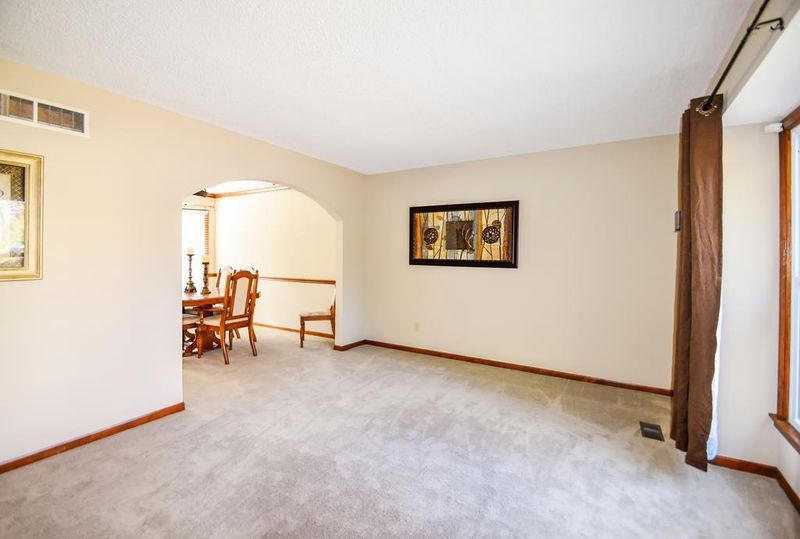 2901 NW 83rd Ter, Kansas City, MO 64151