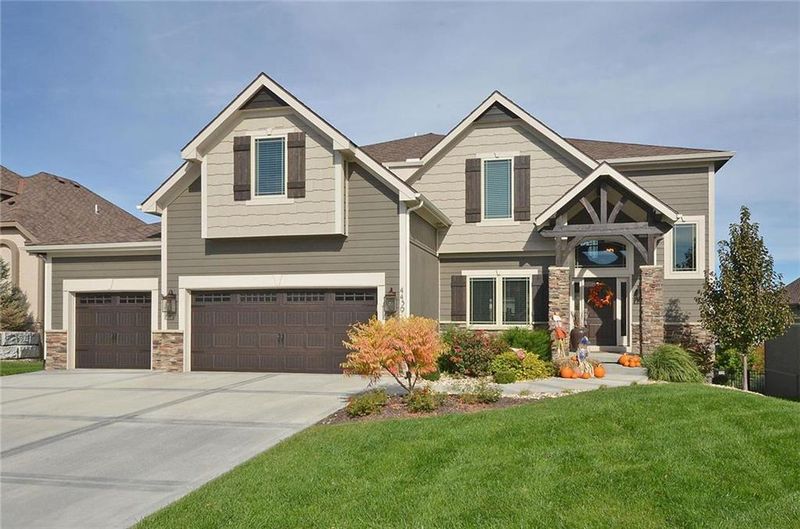 4439 NW Sienna Ridge N/A, Riverside, MO 64150