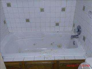105 SE Moore Ct, Blue Springs, MO 64014
