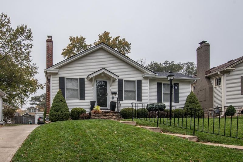 608 E 61 Ter, Kansas City, MO 64110