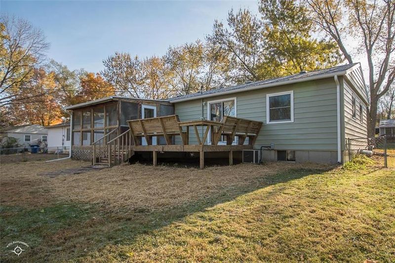 2709 Bonanza St, Lawrence, KS 66046