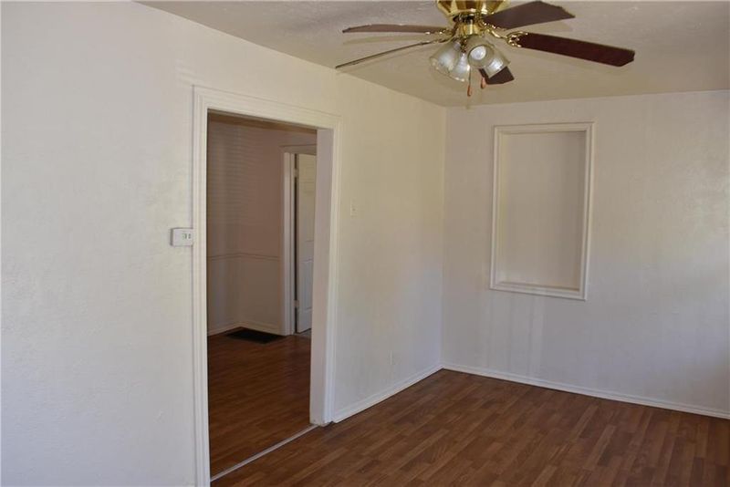 8110 Park Ave, Kansas City, MO 64132