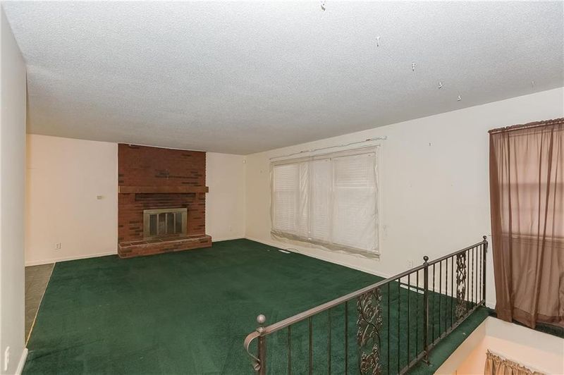 4319 E 108th St, Kansas City, MO 64137