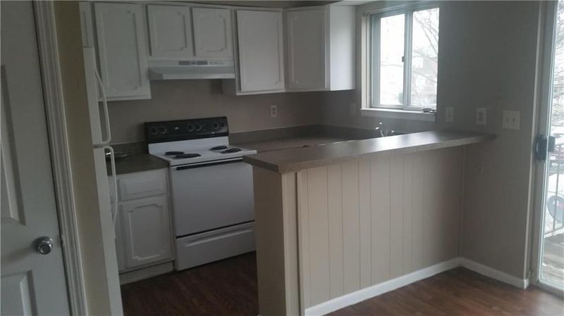 7111 NW Winter Ave, Kansas City, MO 64152