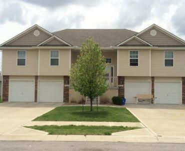 10301 E 45th Ter, Kansas City, MO 64133