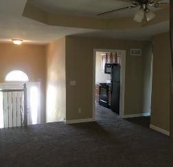 10301 E 45th Ter, Kansas City, MO 64133