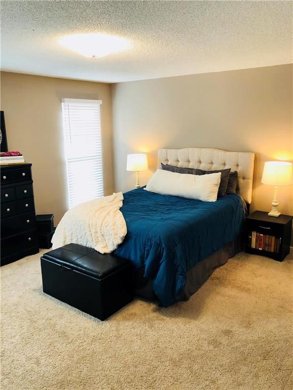 109 E Nelson Cir, Olathe, KS 66061
