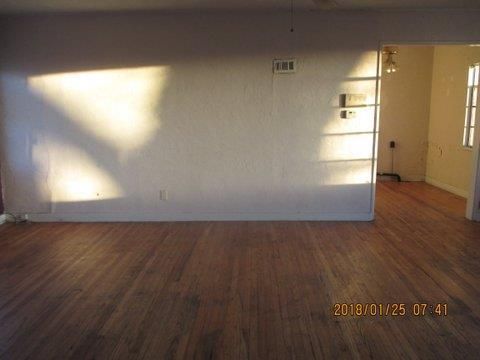 4531 Monroe Ave, Kansas City, MO 64117