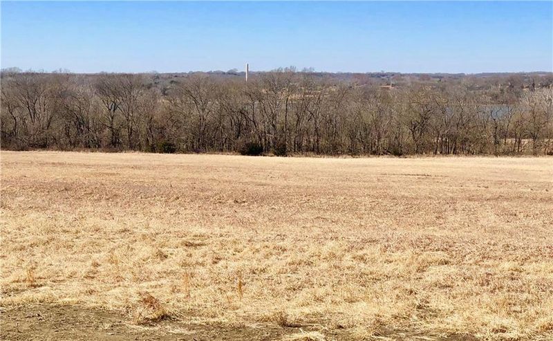 22 ac E 213 Rd, Overbrook, KS 66524