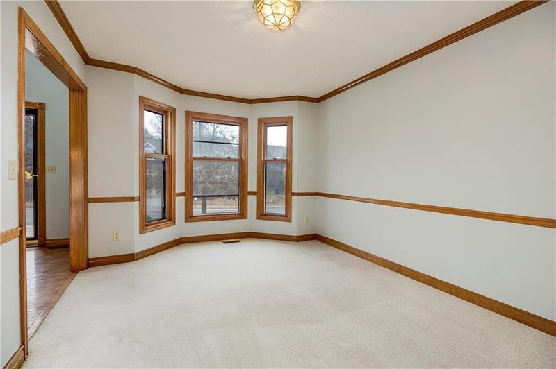 11222 S Penrose St, Olathe, KS 66061