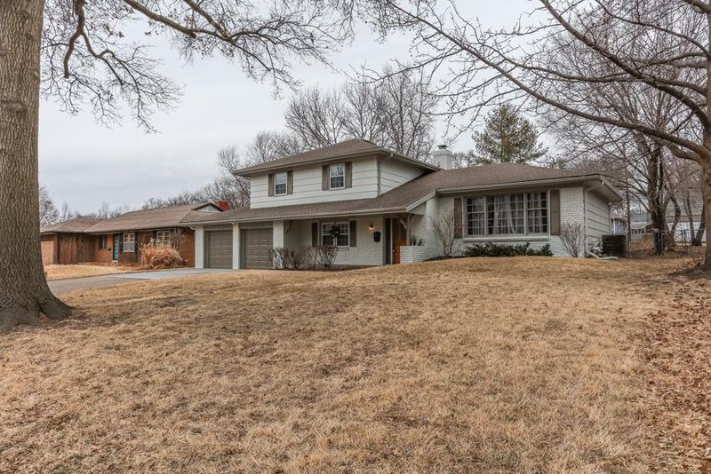 1004 W 85 Ter, Kansas City, MO 64114