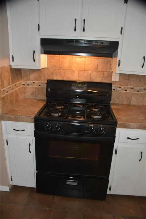 8107 E 92 Ter, Kansas City, MO 64138
