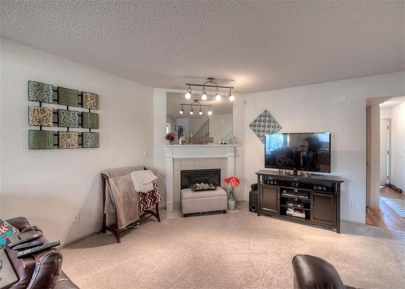 10671 E 46th St, Kansas City, MO 64133