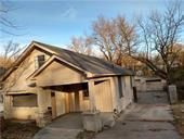 801 Ditman Ave, Kansas City, MO 64125