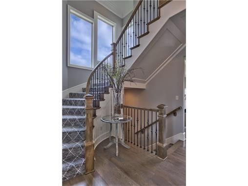 17209 Melrose St, Overland Park, KS 66221