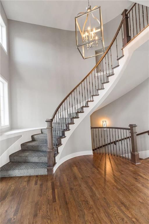 15716 Chadwick St, Overland Park, KS 66224